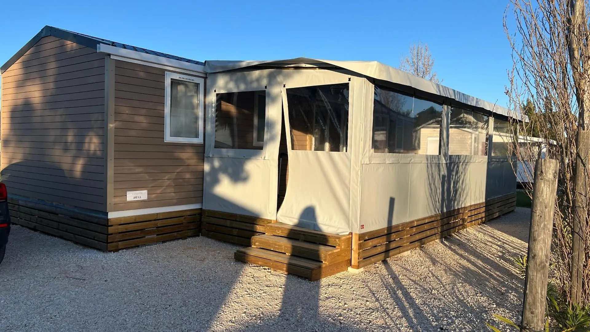 Mobil Home Neuf 6 P Climatise A Hyeres A 200 M De La Mer Dans Camping 4 Etoiles